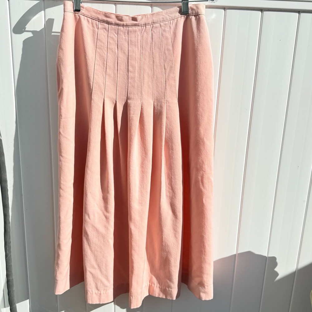 VTG Pleated Wool Skirt Poet Literary Chic Woman 12 Peachy Pink New England Prep